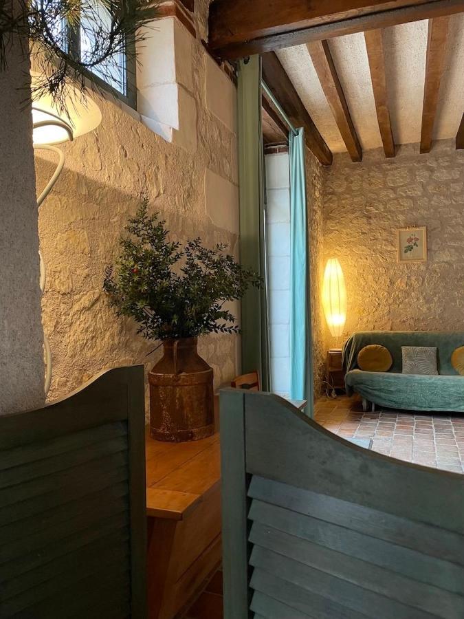Hotel Le Relais, La Dormance, Le Bois Dormant à Châteauvieux Extérieur photo
