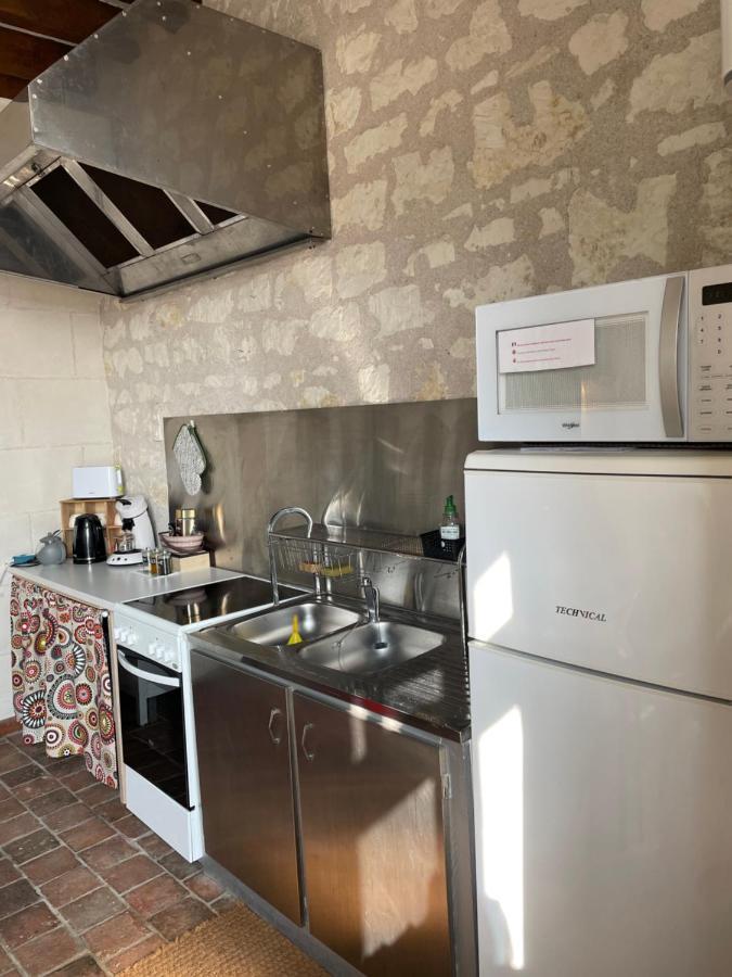 Hotel Le Relais, La Dormance, Le Bois Dormant à Châteauvieux Extérieur photo